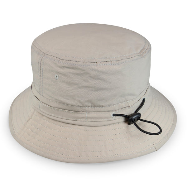 fiebig Regenhut mit Mesh Innenfutter | Unisex Outdoorhut mit Kordelzug & Kinnband | Freizeithut mit Größenverstellbarem Band