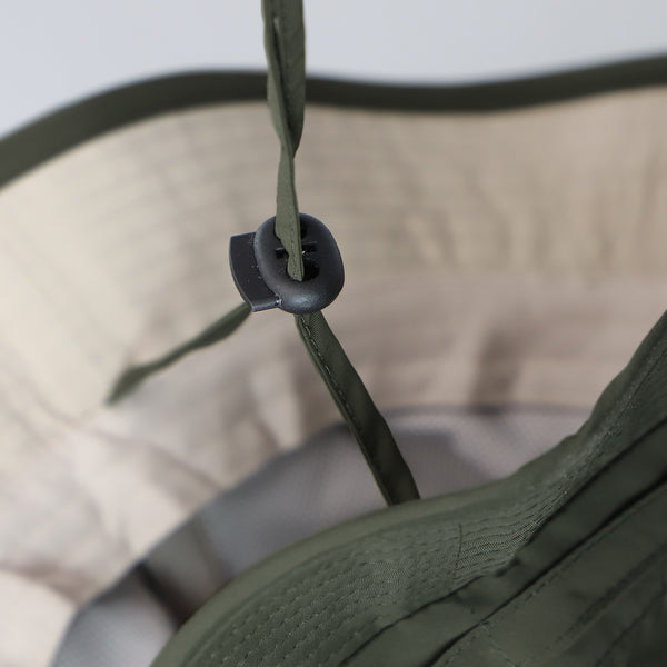 fiebig Regenhut mit Mesh Innenfutter | Unisex Outdoorhut mit Kordelzug & Kinnband | Freizeithut mit Größenverstellbarem Band