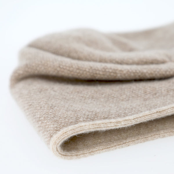 Berta Strickmütze aus Wolle mit Raffung | Feinstrick Qualität Made in Europe